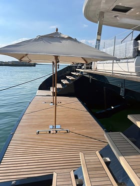 Aft Platform